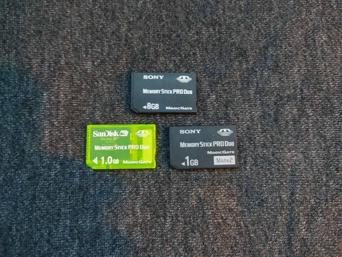 Sony / Sandisk Memory Stick Pro Duo MagicGate Memory Cards