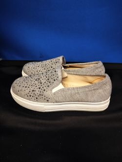 Just Lida Gray Dadazzled Top Slip On Sneakers (Size 7)