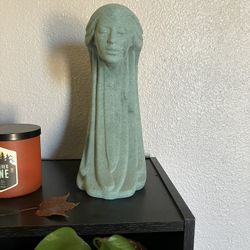 Statue  $5