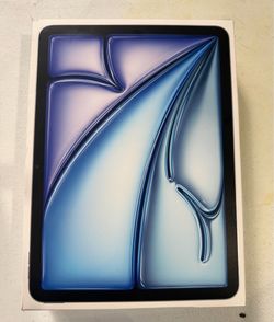 Apple iPad Air 11in  M4 Blue 128 GB Like New $600 OBO