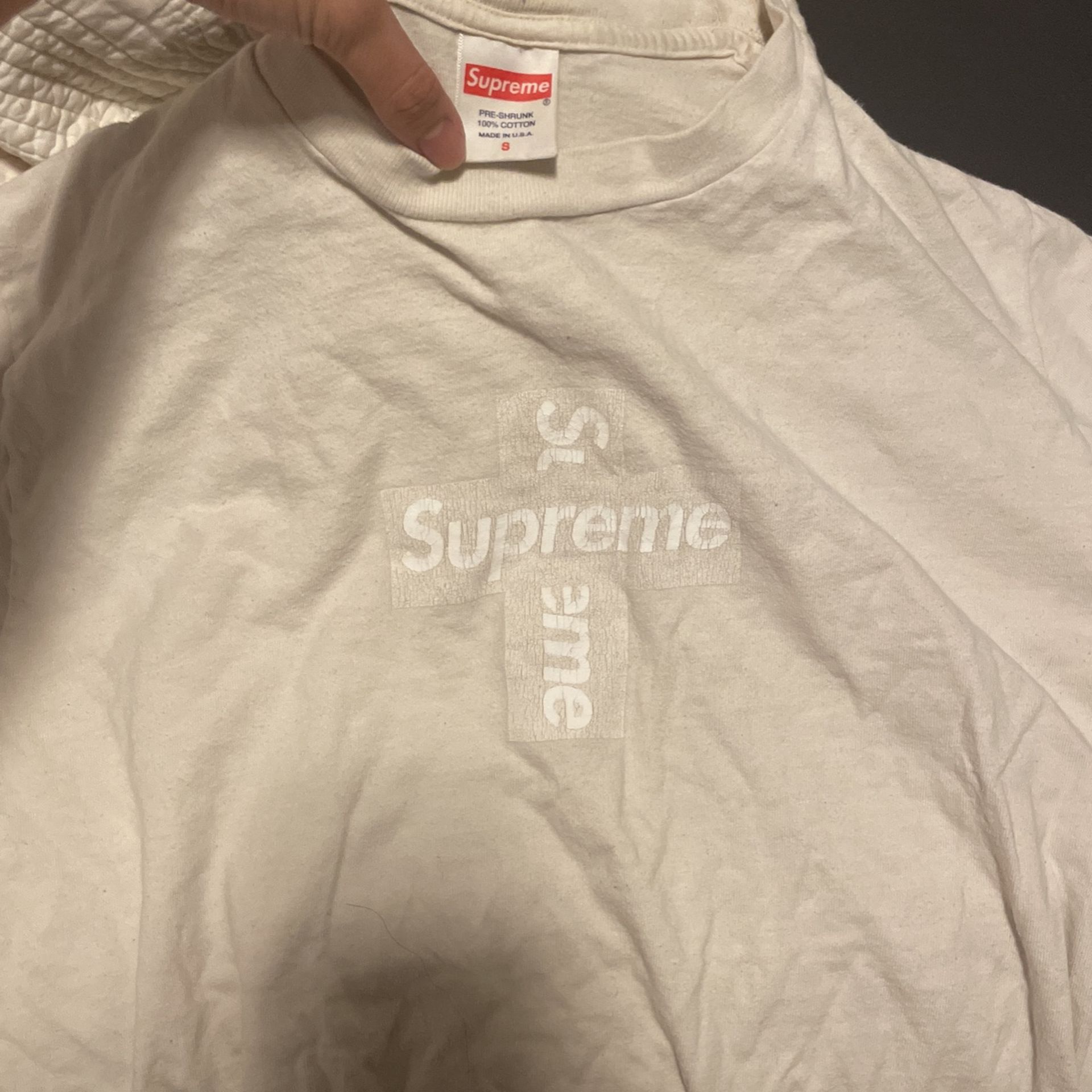 Supreme Cross Box Logo Tee Size Small