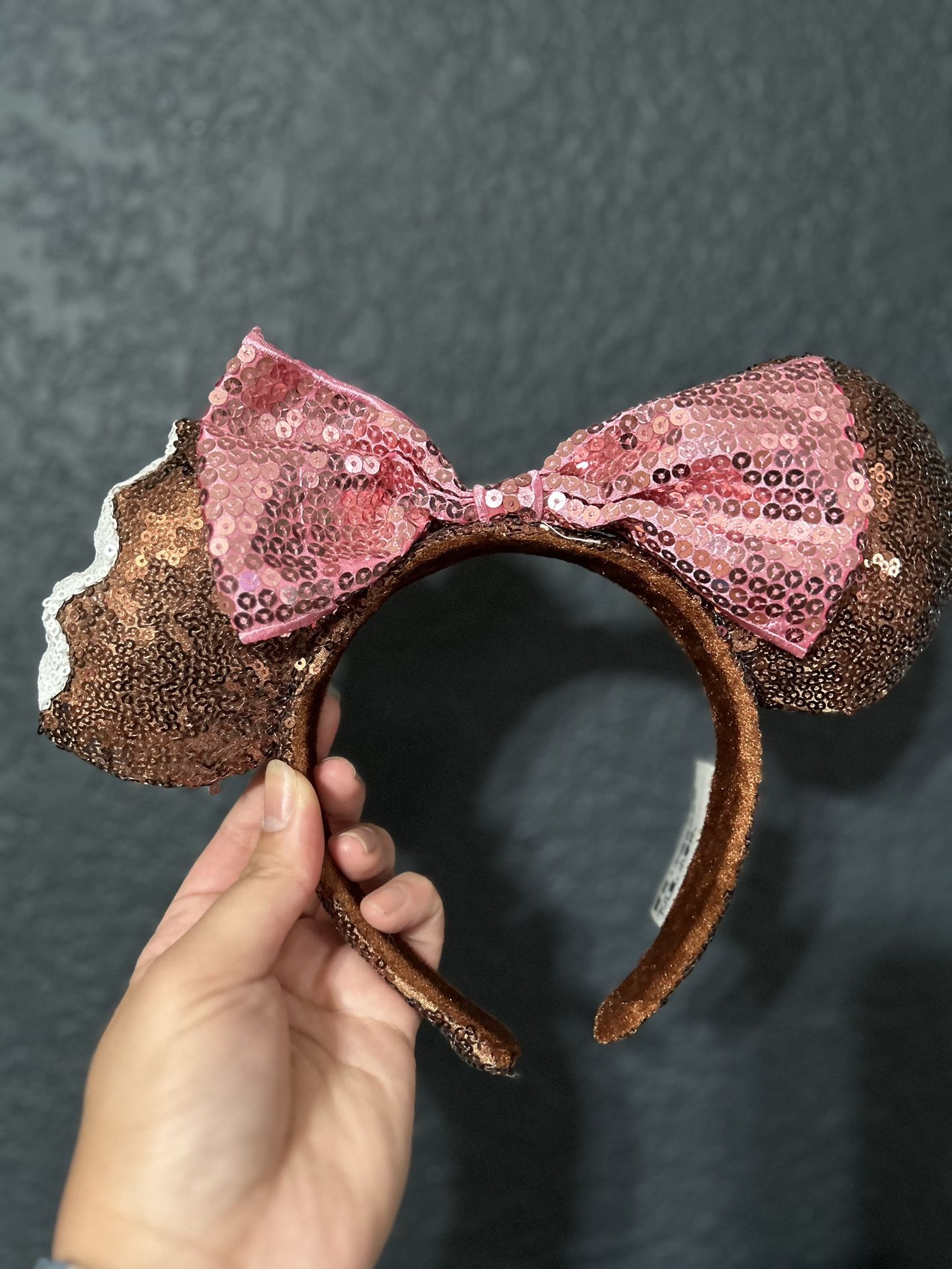 Minnie Mouse Ears Donut Sequin