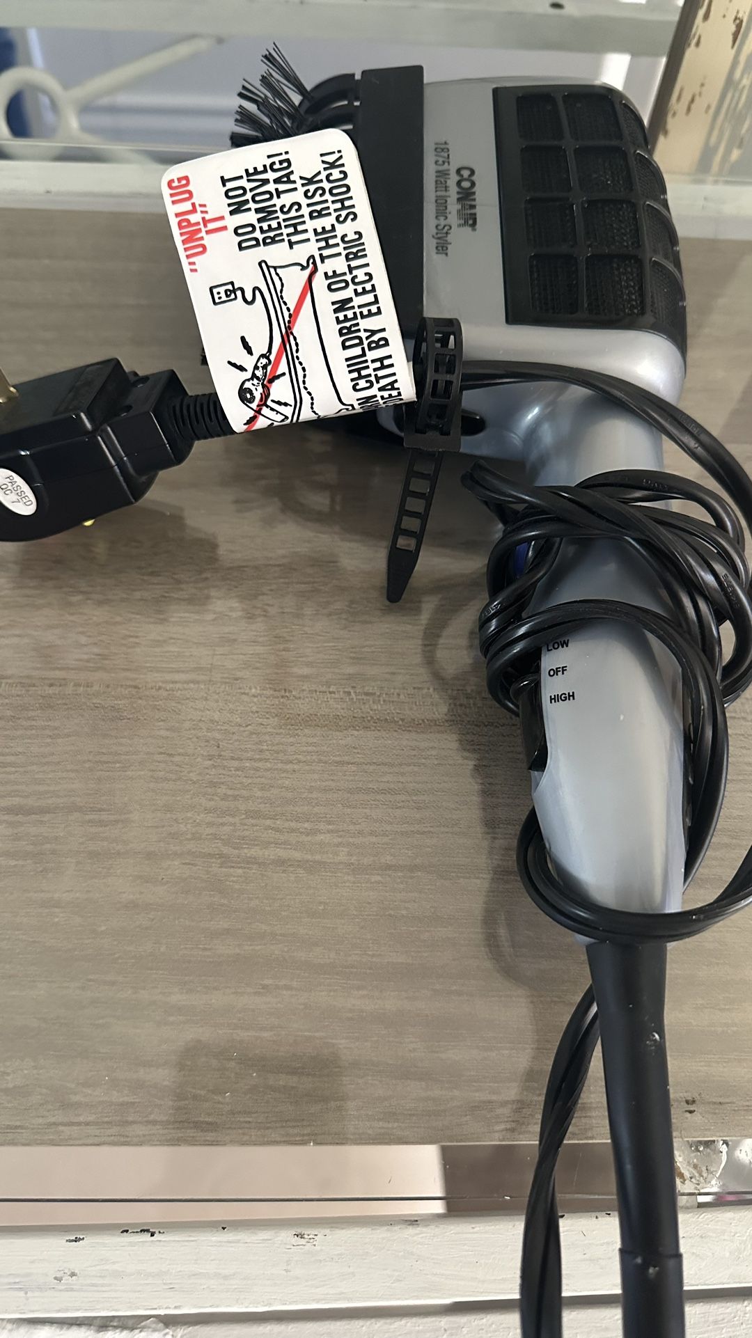 CONAIR Styler/Blow Dryer 