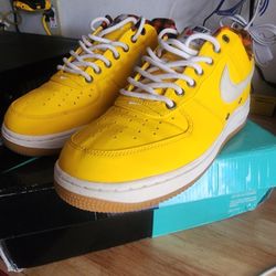 Nike Air Force 1 ’07 LV8 Low, Varsity Maize
