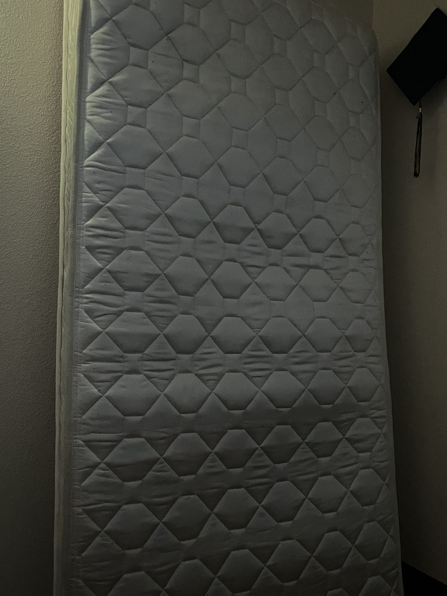  Twin Mattress 