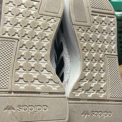 Adidas Swift Runners