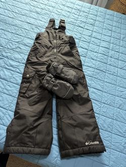 Columbia Kids Snow Bib + Gloves – Size 4/5 – Like New
