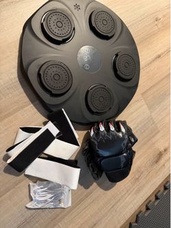 Music Boxing Machine - Open Box