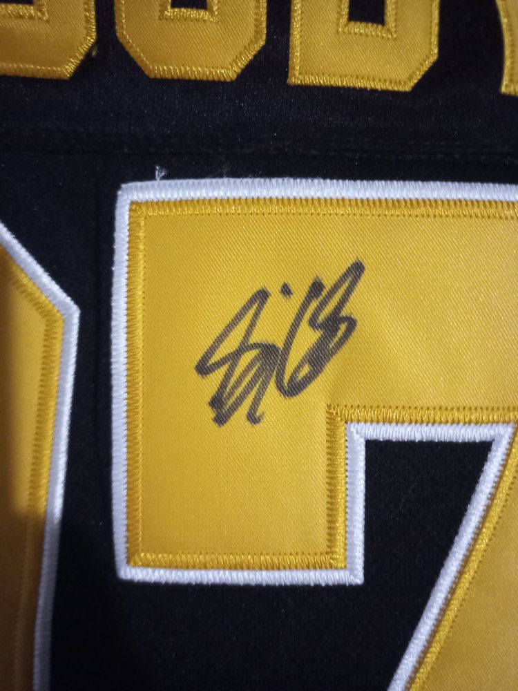 SIGNED Sidney Crosby Adidas Jersey (Authenticated) for Sale in Morgantown,  WV - OfferUp