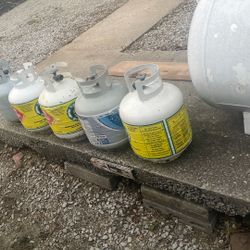 Propane Tanks 