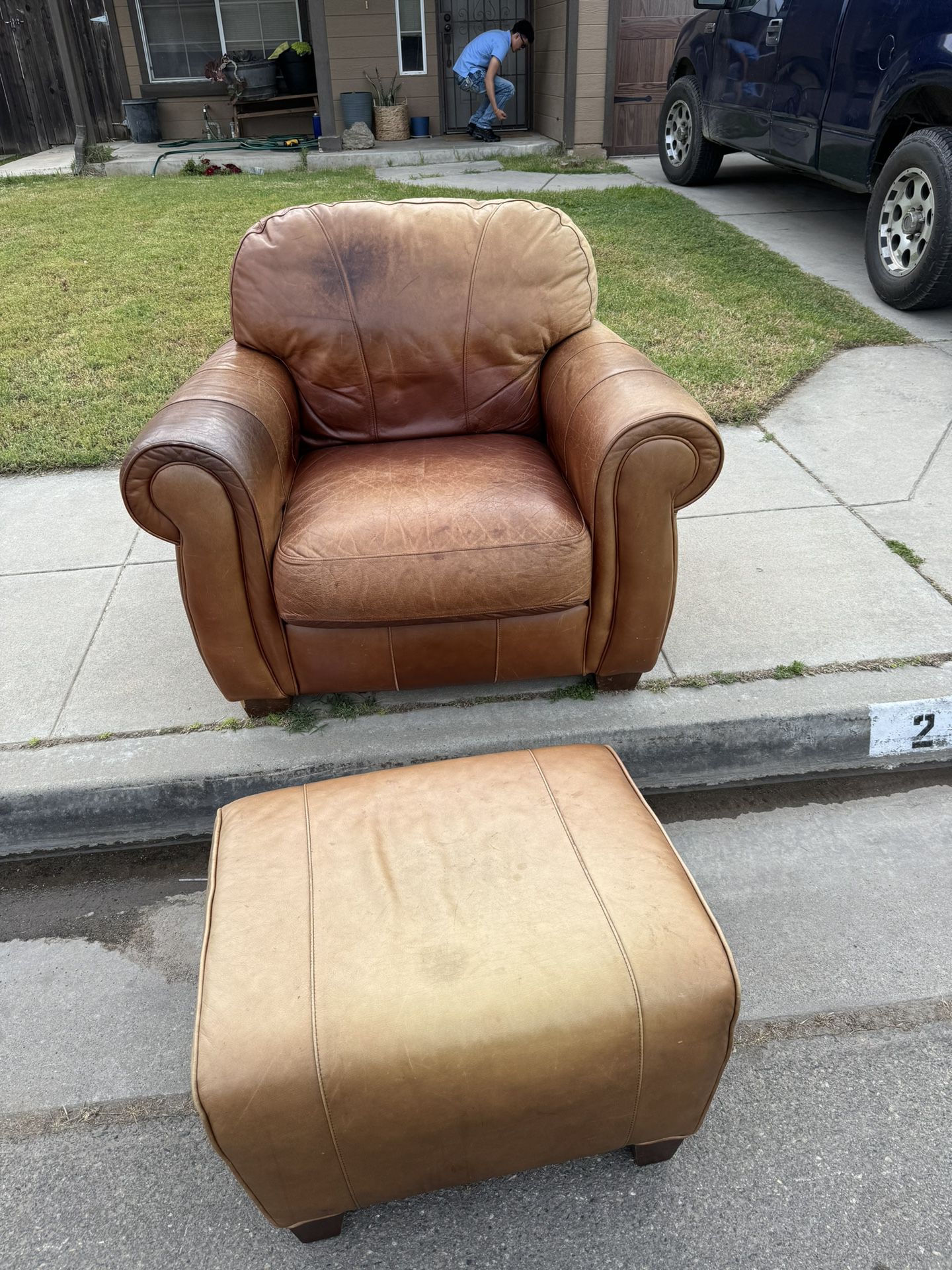 Free Couch  Free 