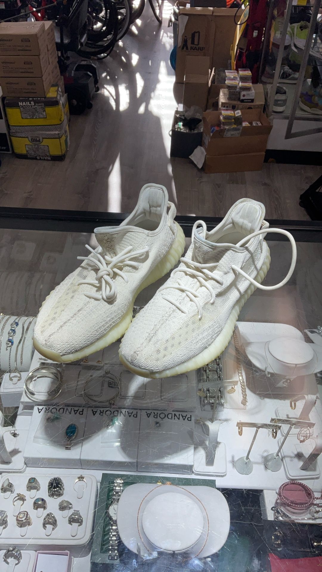 Adidas Yeezy 350 Boost Bone Men’s Size 10 1/2 