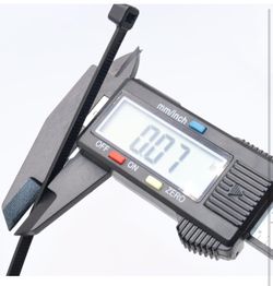 18 inch Zip Ties Black PA66 material UV Resistant Cable Ties wraps (95 pcs) 80lb Tensile Strength. Bag Open Bag