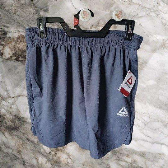 New Gray Reebok Mens Woven Shorts 7" inseam