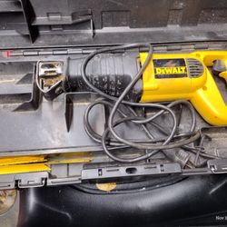 DeWalt Reciprocating Saw 