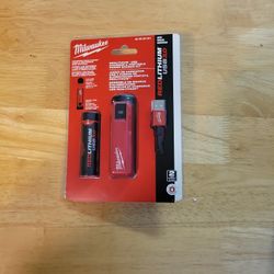 Redlithium USB charger & Portable Power Source Kit