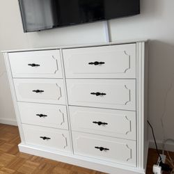 Solid Wood 8-Drawer Dresser – $180