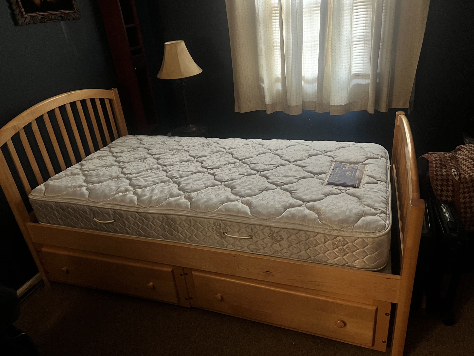 Twin Size Pine Bed 2 Pull Out Draws
