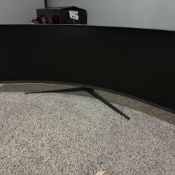 LG ULTRAGEAR CURVED MONITOR 49 INCH