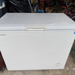 Chest Freezer 