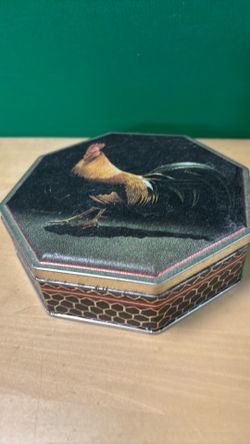 Vintage Octagon Rooster Tin Container - Rock Newcomb Farmhouse Decor
