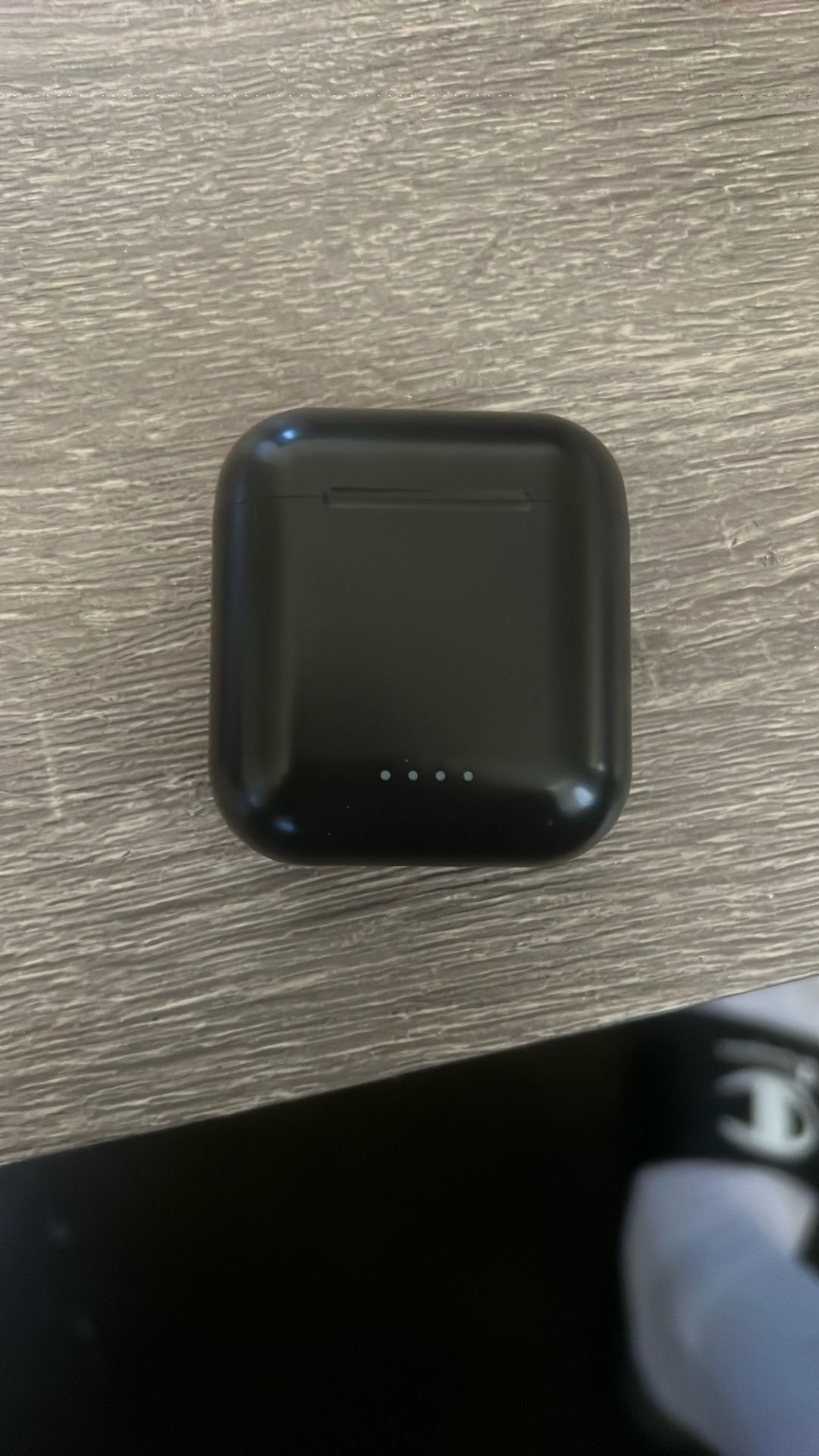 TOZO WIRELESS CHARGING CASE