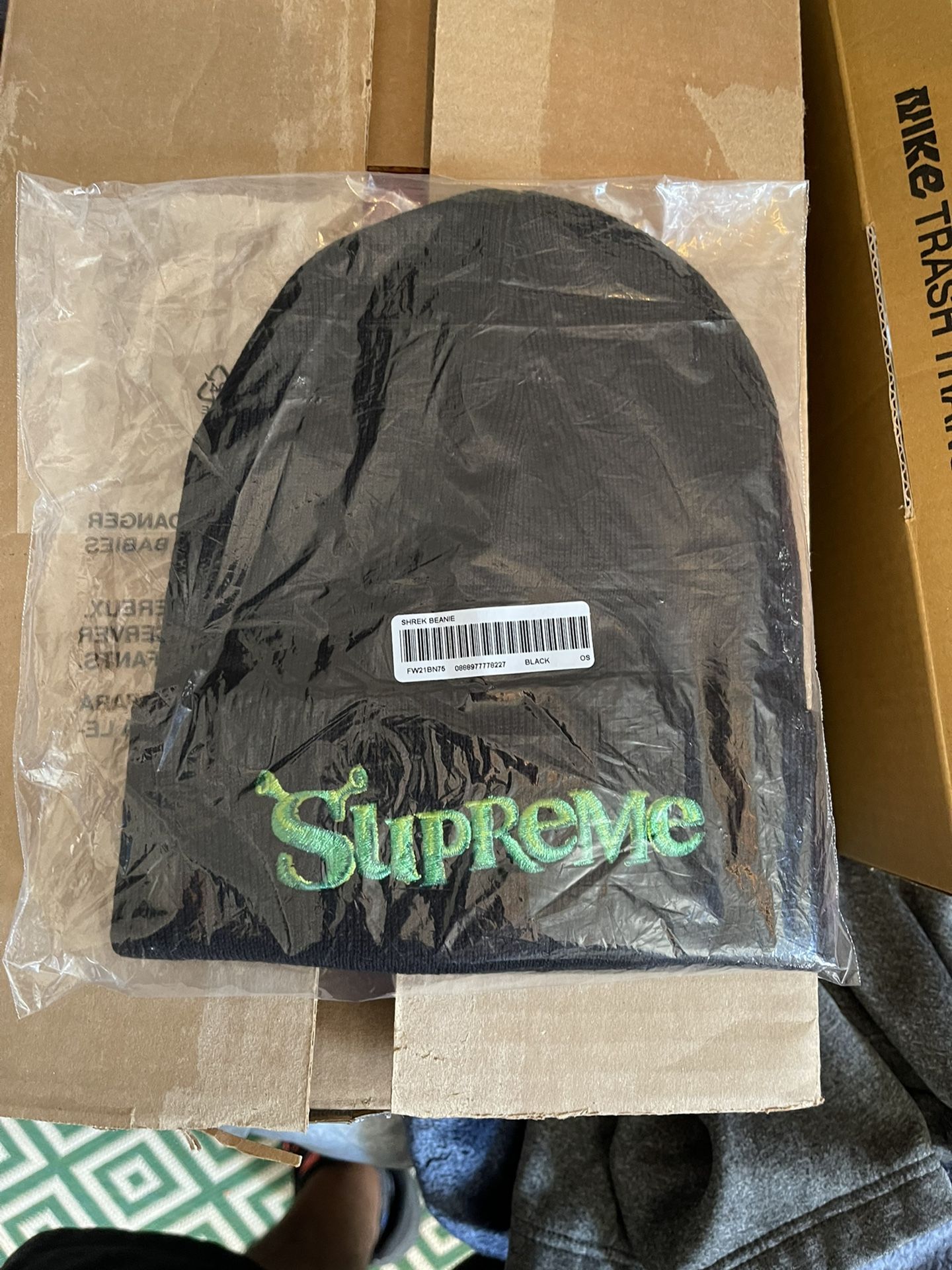 Supreme Beanie New