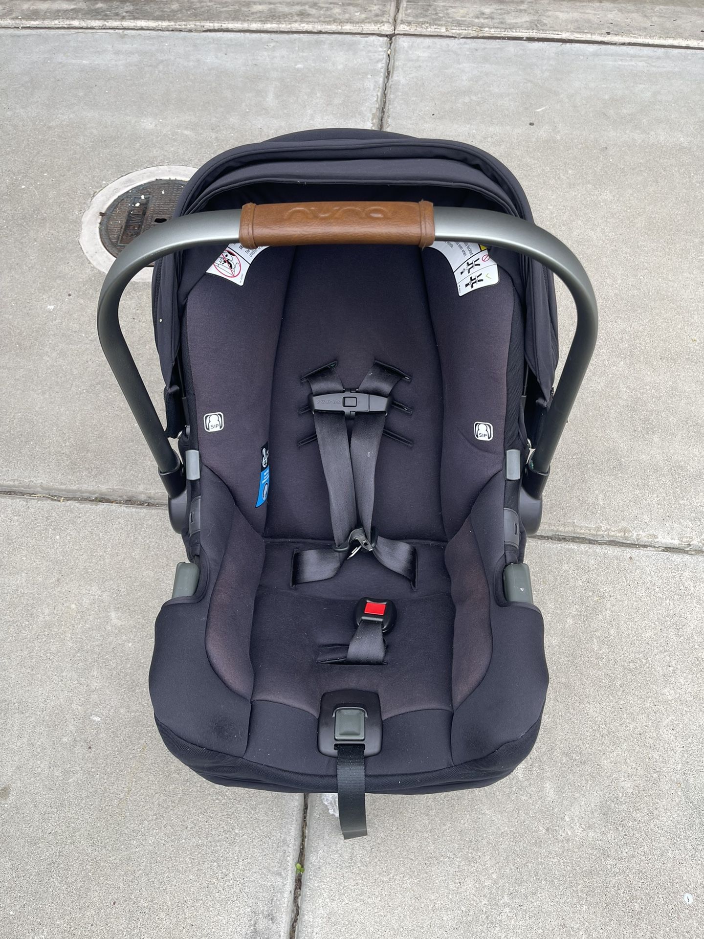 Nuna Pipa Rx Car Seat And Base