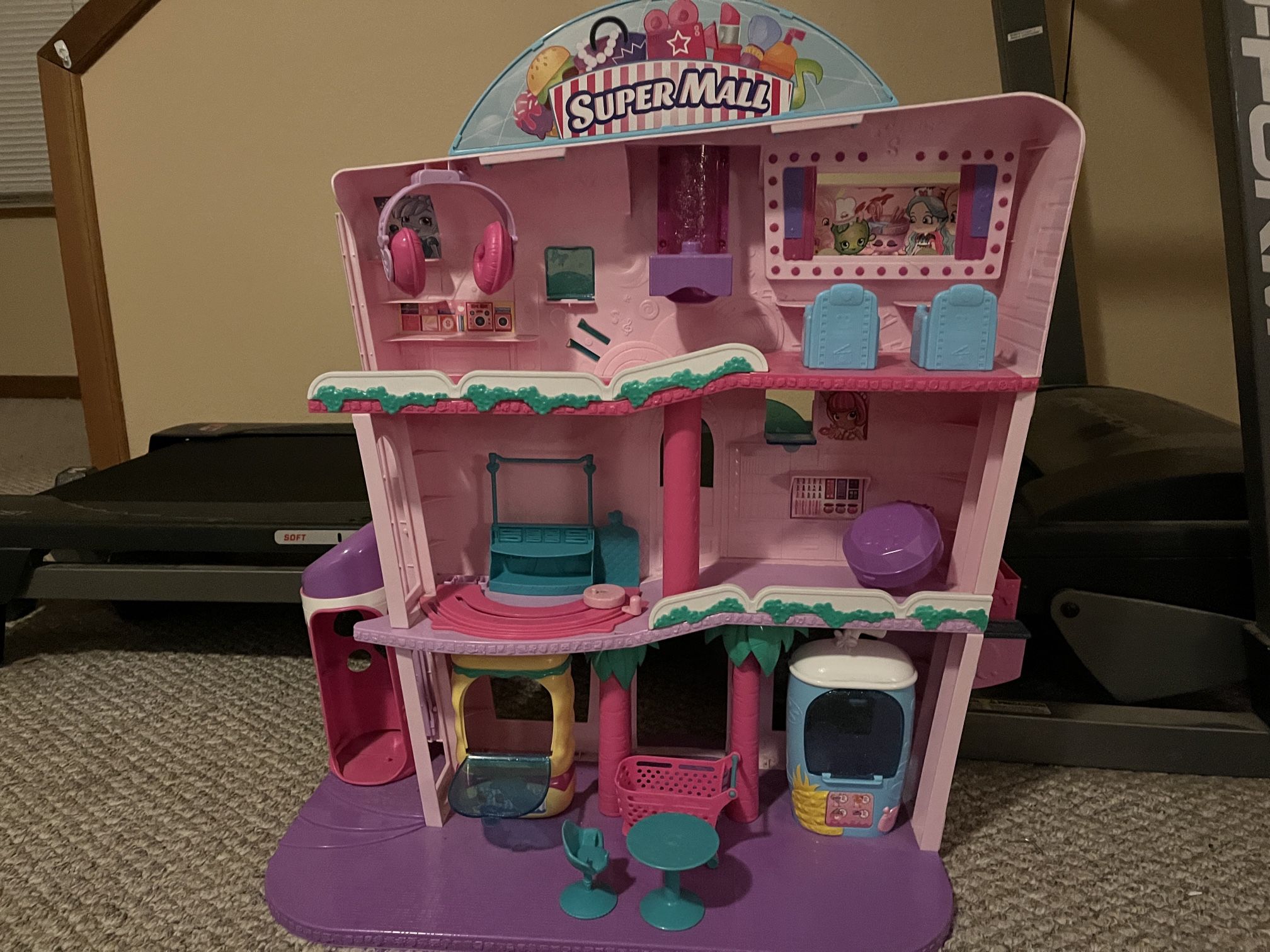 Shopkins Super Mall