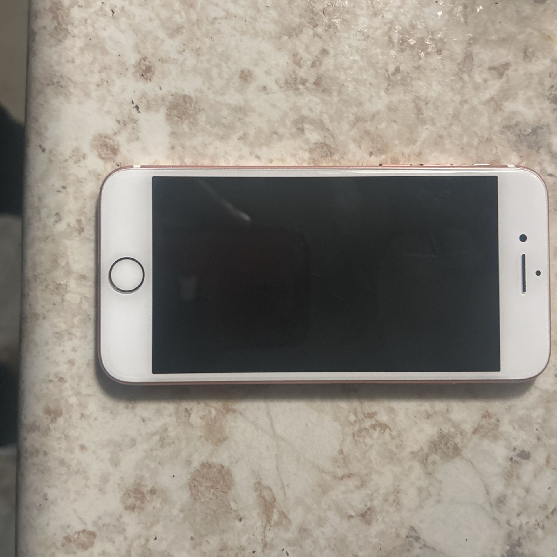 iPhone 7 32gb UnLocked Any Carrier