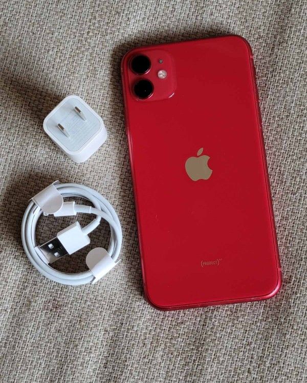 iPhone.. 11 , Únlocked for all Company Carrier , Excellent Condition