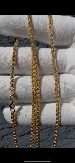 18k Gold Chain
