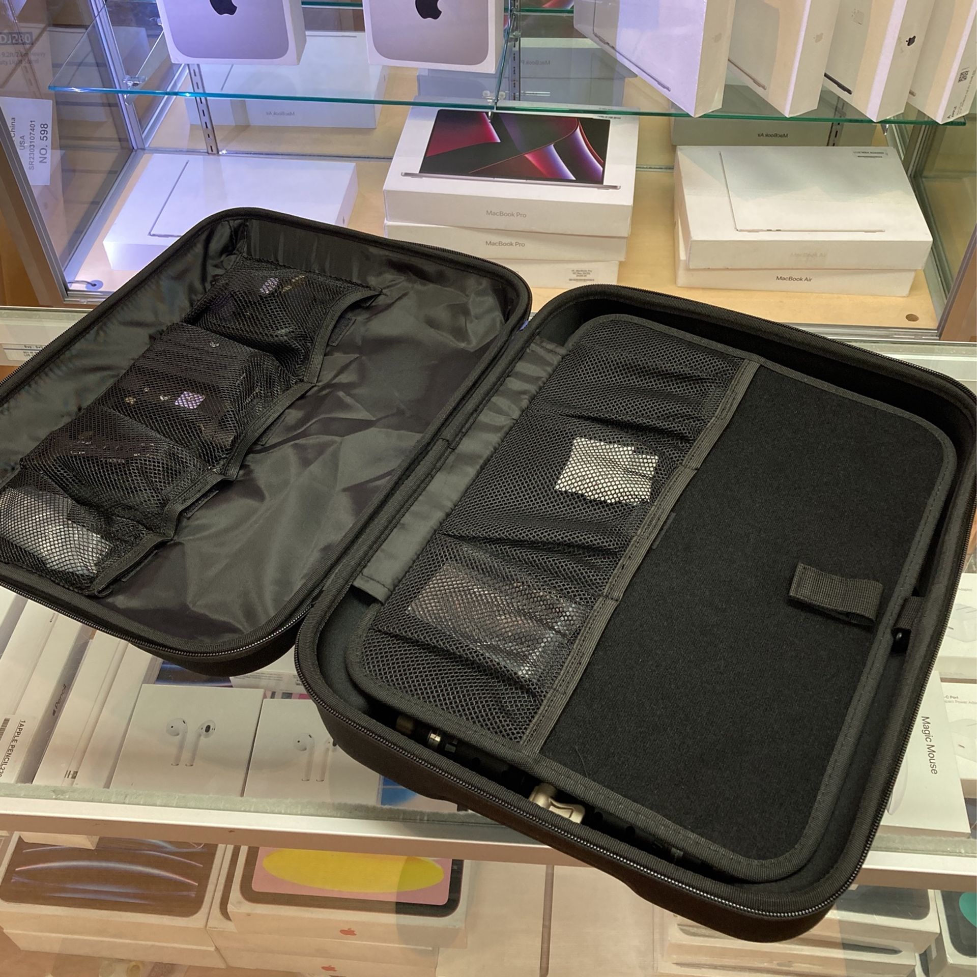 Tilta Lightweight Shoulder Rig Electronics & Media