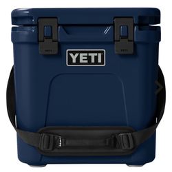Yeti Roadie 24 Cooler navy New in box
