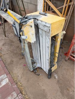 Qep wet tile saw