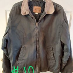 Jackets & Pullovers