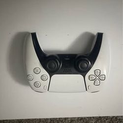 Digital Ps5 With Controller And Power Cord. 