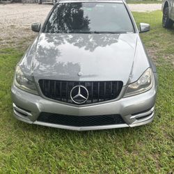 2012 Mercedes-Benz C-Class