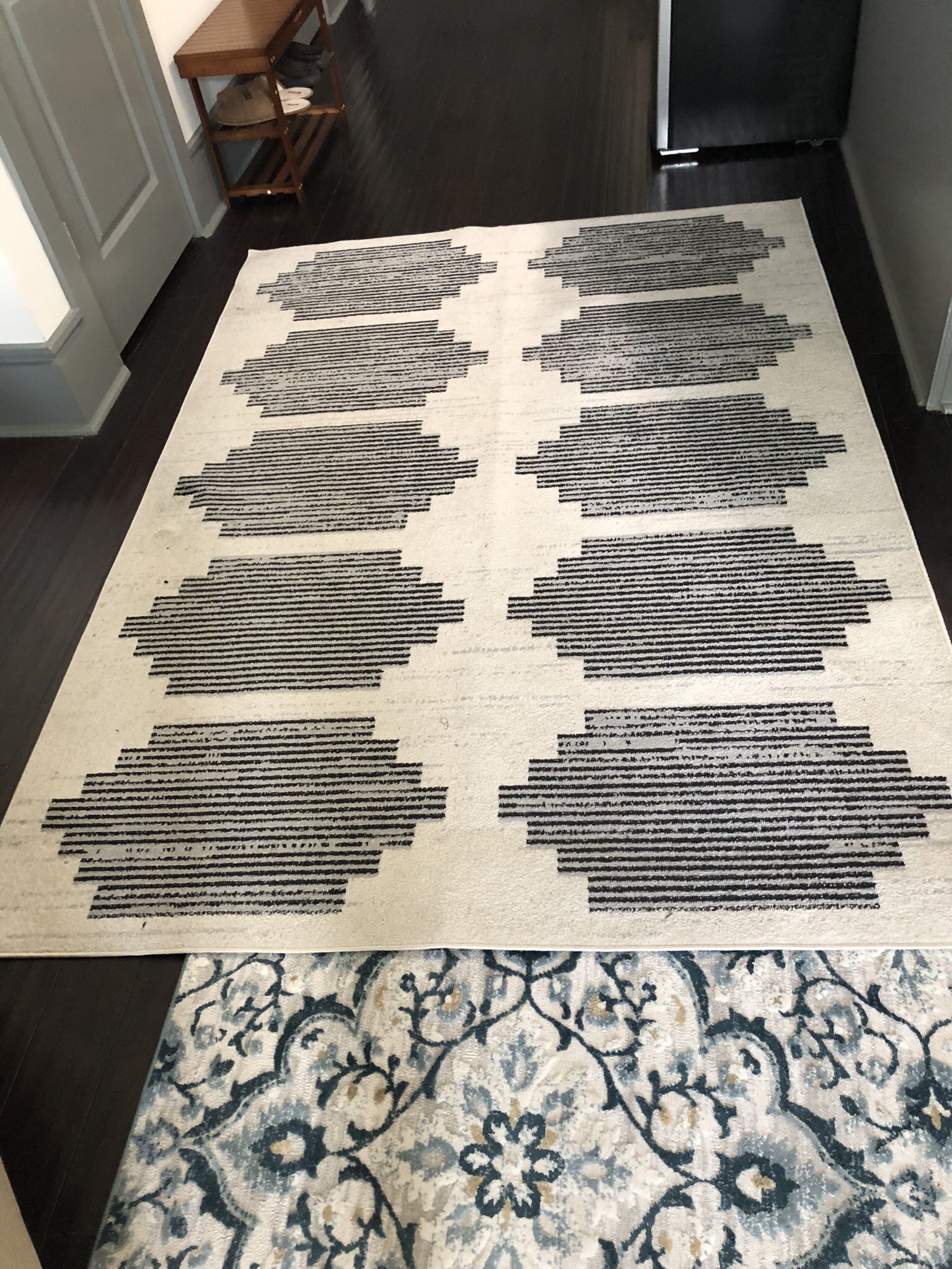 Rug for sale 88” x 62” Like new From smoke free and pet free home