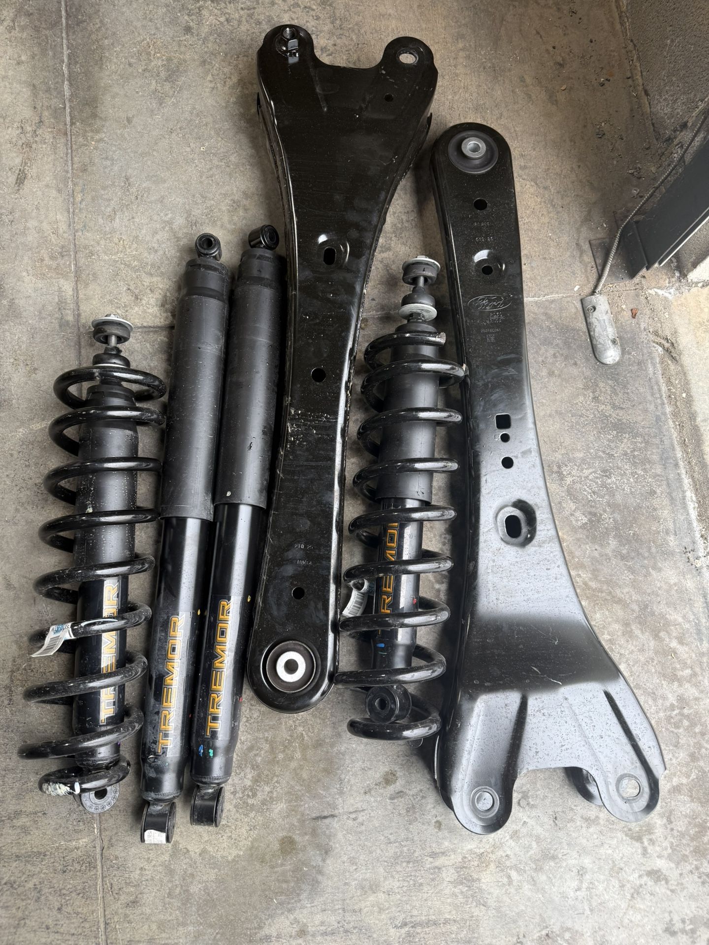 2026 Ford f250 Tremor Suspension OEM