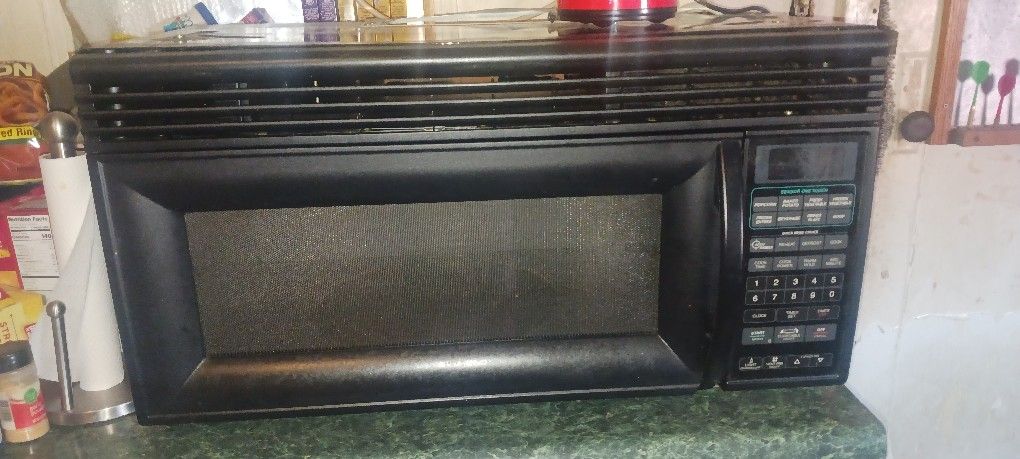 Spencer One Touch Microwave
