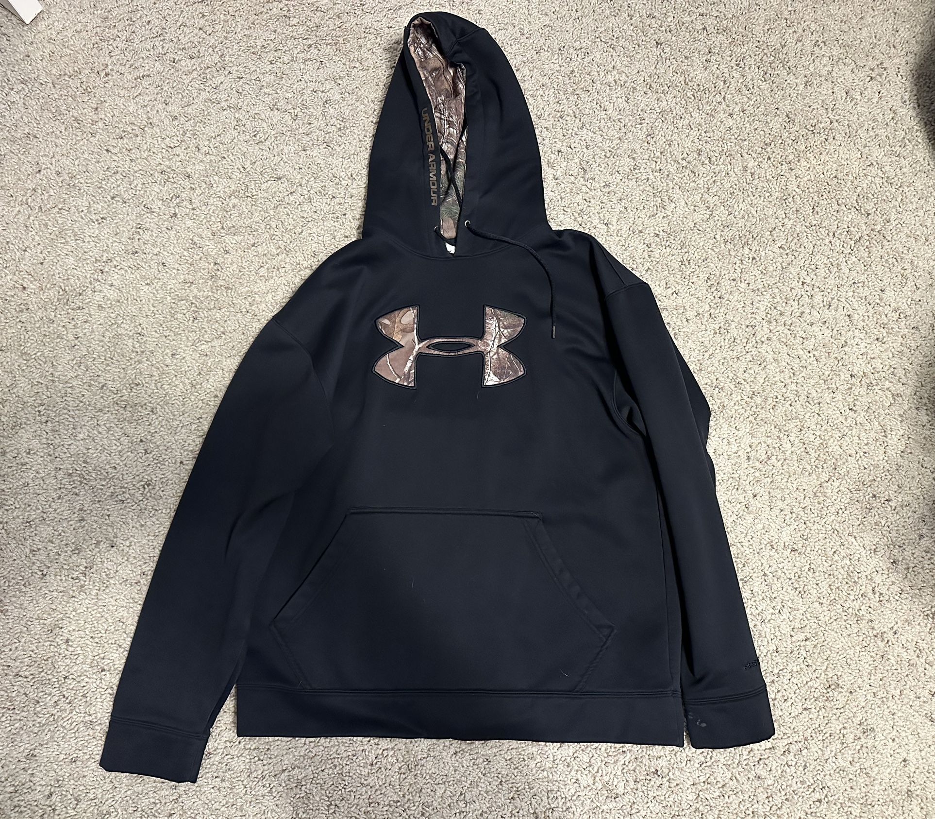 Under Armor Camo Sweatshirt/Hoodie Large 
