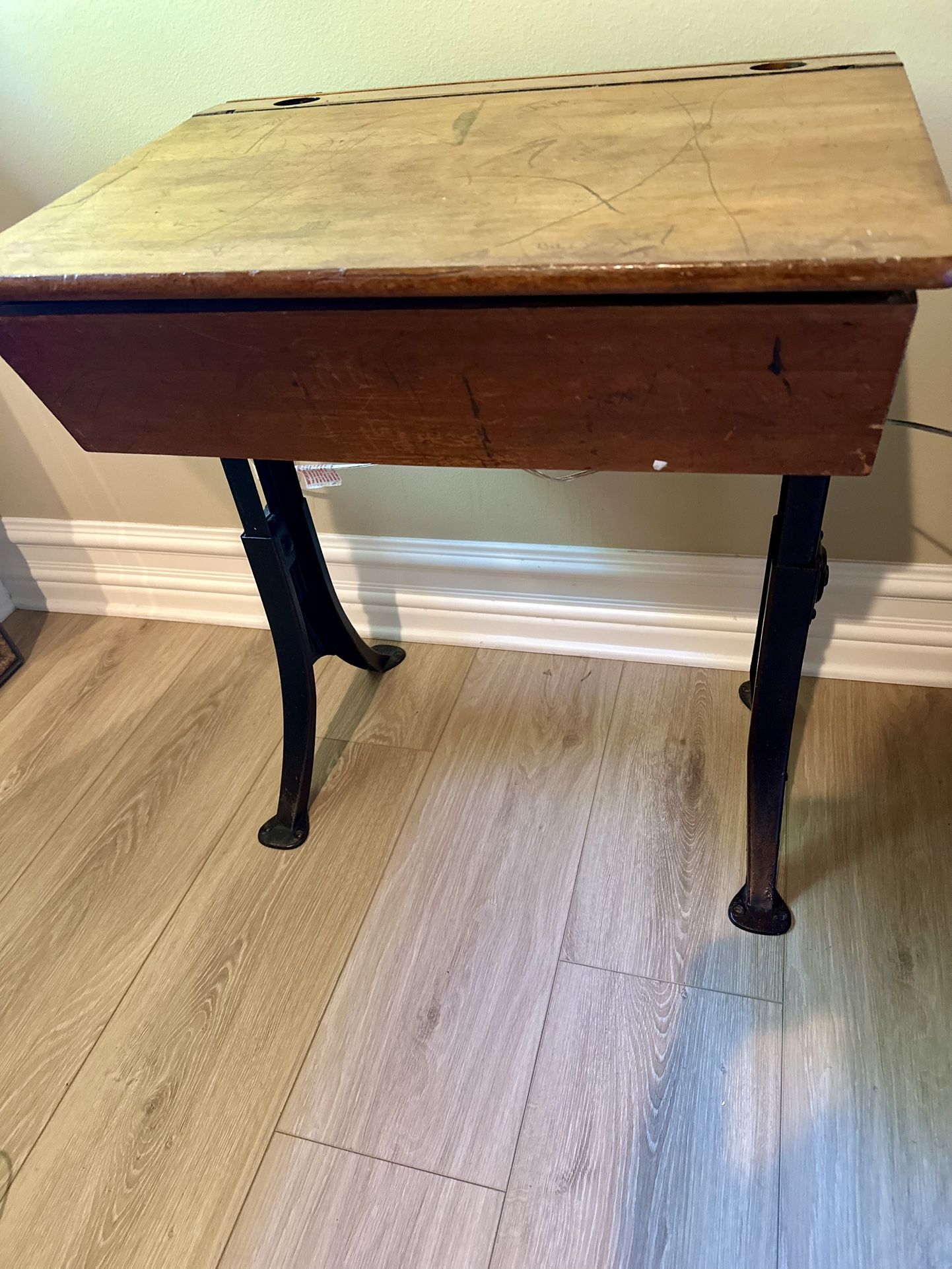 ANTIQUE INDUSTRIAL SCHOOL DESK ADJUSTABLE LEGS BLACK STEAMPUNK INKWELL HOLE Very Cool Engravings Opens Up For Storage.