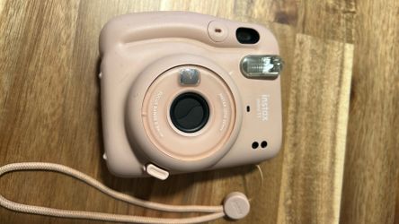 Instax Mini 11 Camera