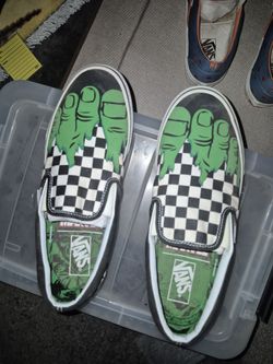 Size 8 skateboarding shoes