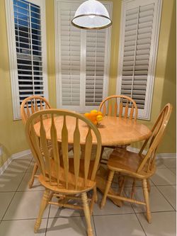 Dining set