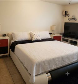King size bed frame with matress