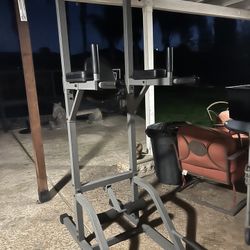 Mark X Pull Up Body Machine 
