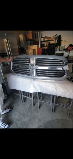 2019 ram 1500 one grill