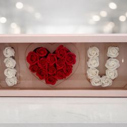I Love You Box & roses